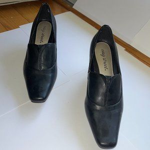 Easy Street Black Heels